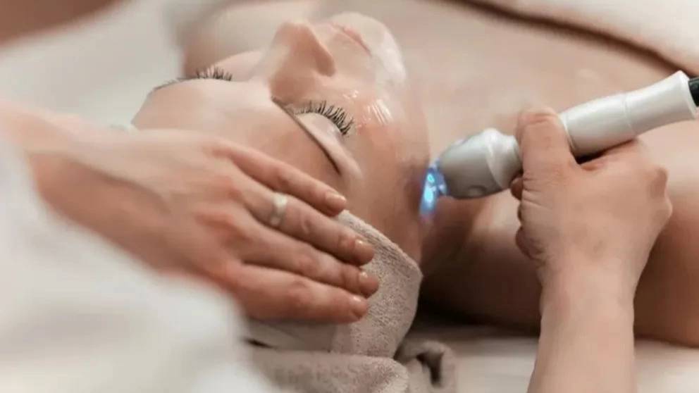 فواید فیشیال برای صورت